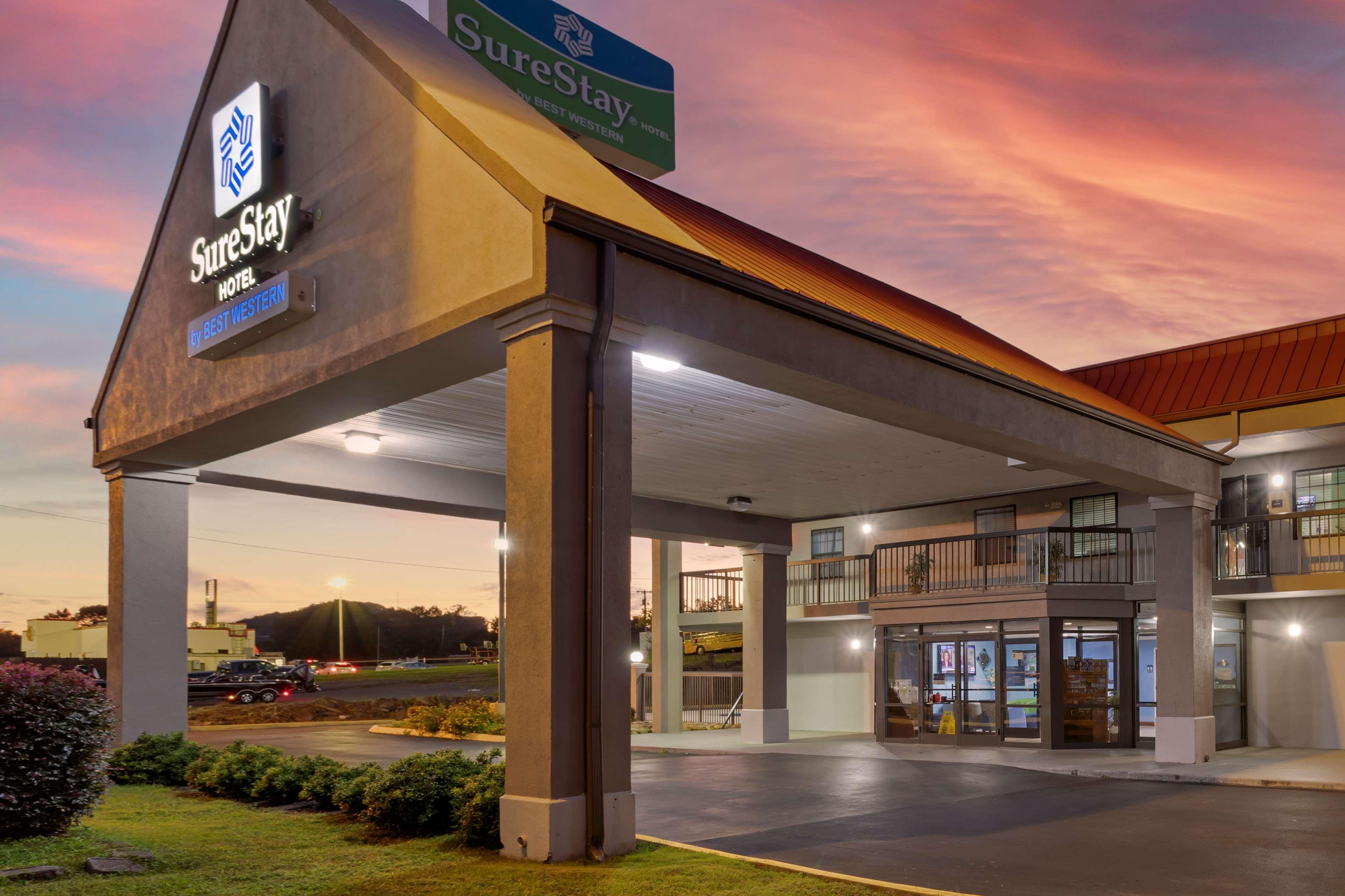 Surestay Hotel By Best Western Леноар Сити Екстериор снимка
